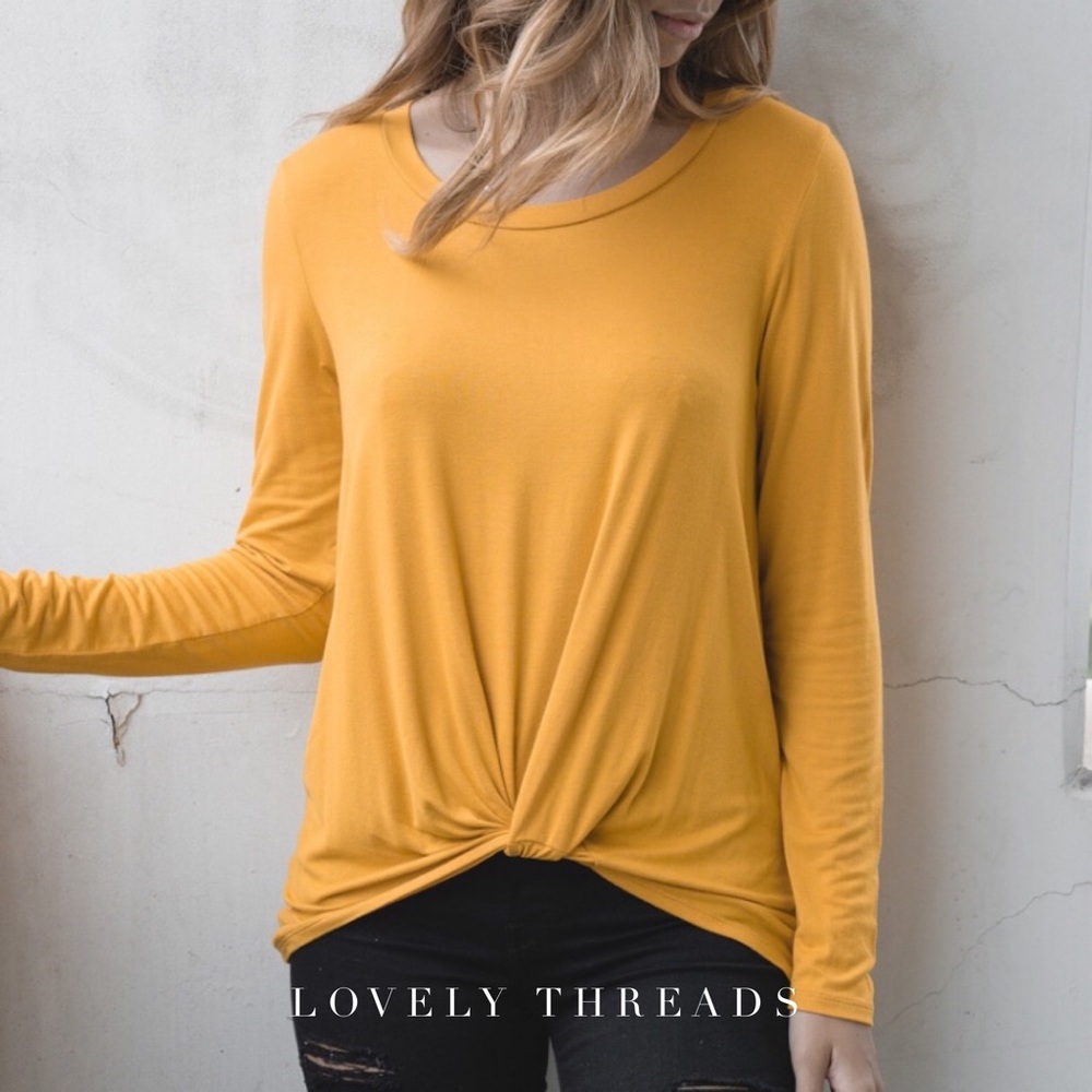 Front Twist Long Sleeve